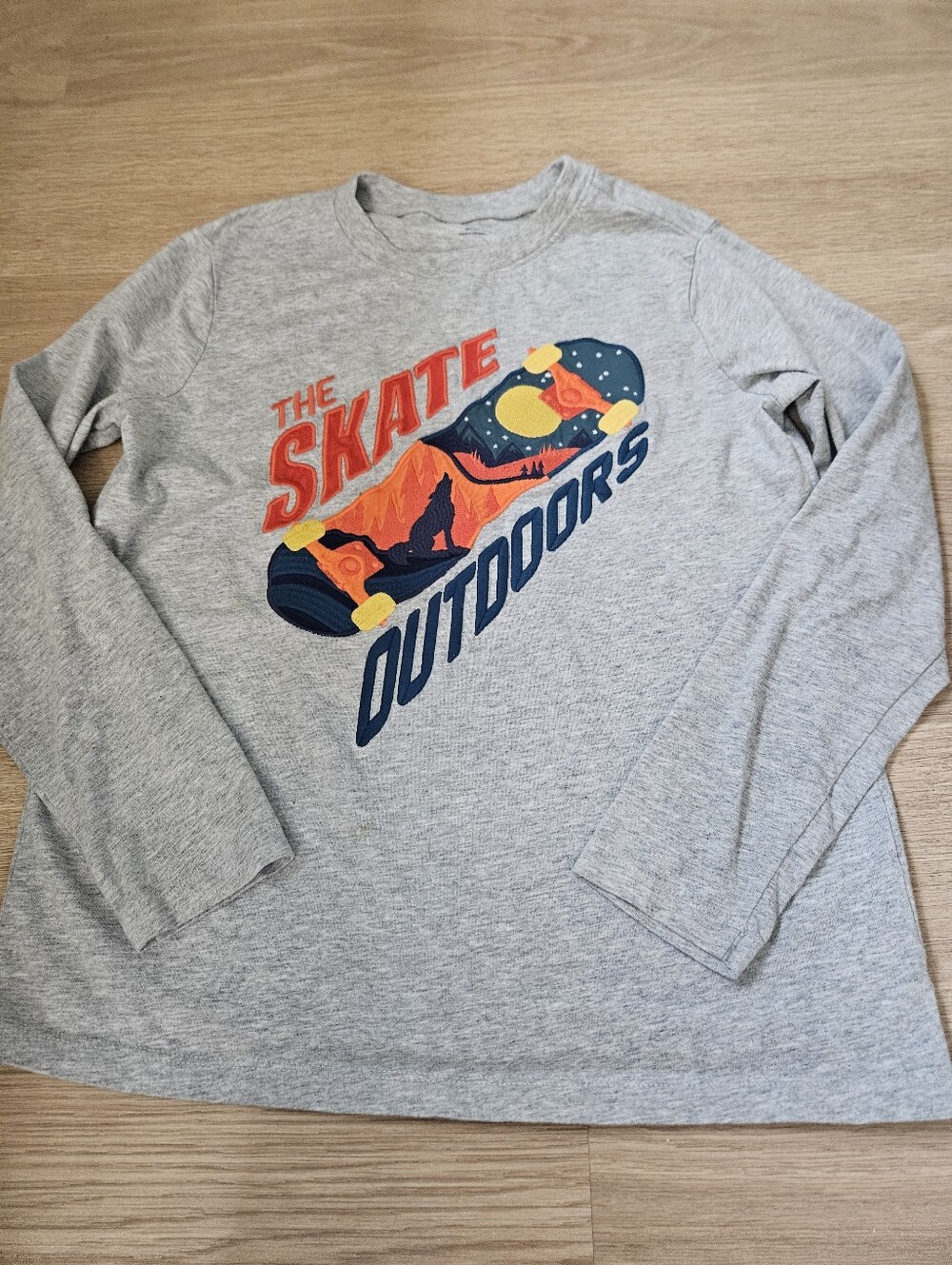 Kids Long-Sleeve Skate Outdoors Graphic Tee - Gray 10 Husky